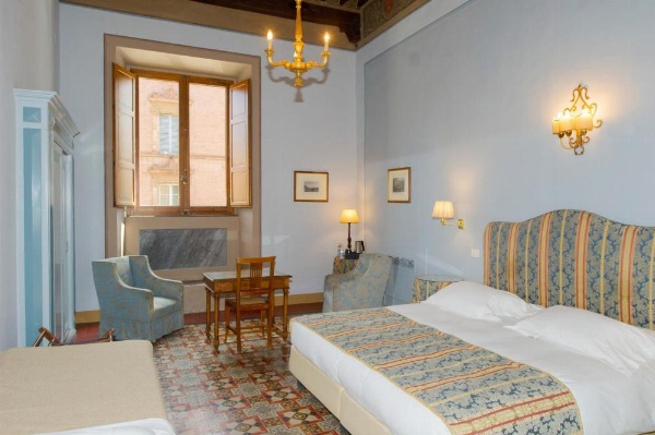 Palazzo Ravizza image 29